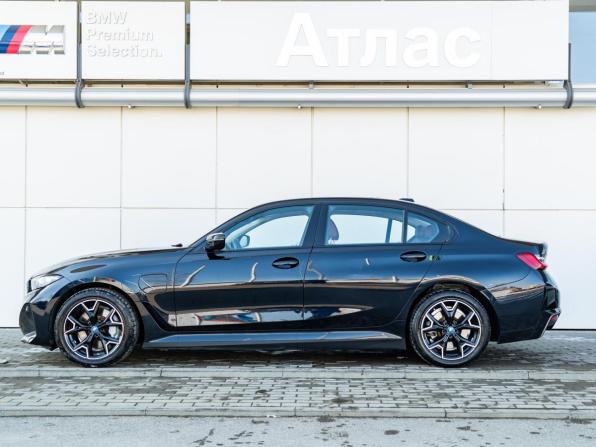 BMW i3 I (G28) с пробегом 2023 года, цена 5 290 000 рублей, 5196 км, седан, Автокод Объявления