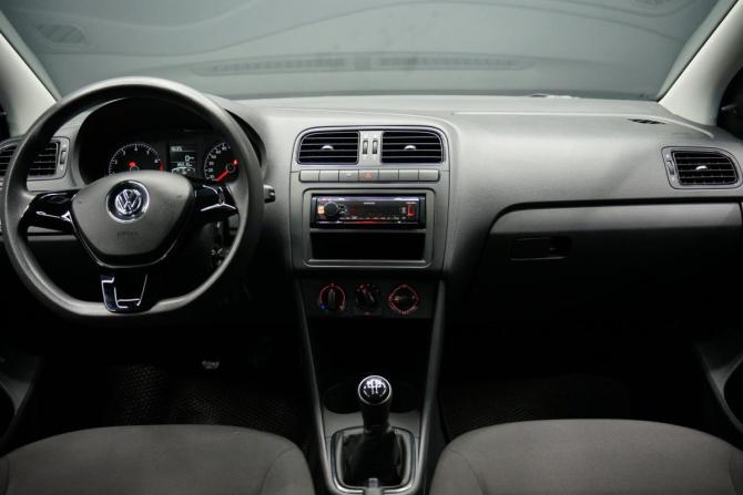 Volkswagen Polo V Рестайлинг с пробегом 2016 года, цена 997 000 рублей, 86000 км, седан, Автокод Объявления
