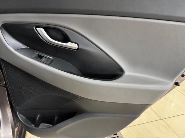 Hyundai i30 III Рестайлинг 2 с пробегом 2022 года, цена 1 860 000 рублей, 85894 км, универсал, Автокод Объявления