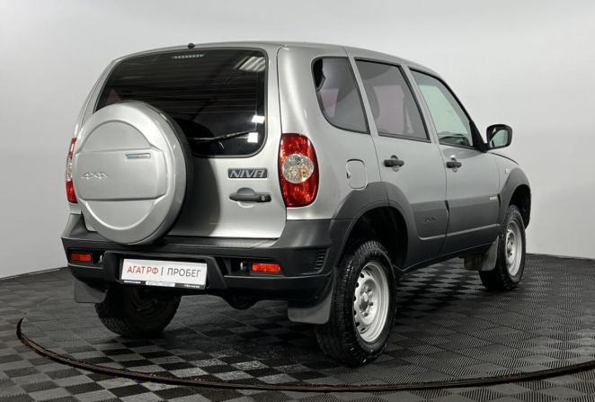 Chevrolet Niva I Рестайлинг с пробегом 2018 года, цена 755 000 рублей, 102443 км, внедорожник, Автокод Объявления
