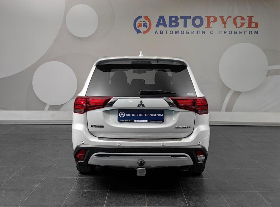 Mitsubishi Outlander III Рестайлинг 3 Москва  - изображение 4