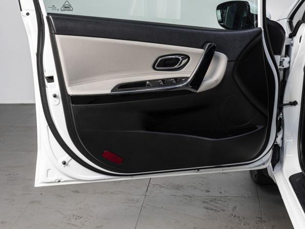 Kia Ceed II Рестайлинг с пробегом 2018 года, цена 1 290 000 рублей, 239600 км, хэтчбек, Автокод Объявления