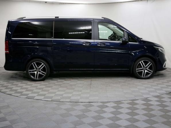 Mercedes-Benz V-Класс III (W447) Рестайлинг с пробегом 2020 года, цена 9 500 000 рублей, 76225 км, минивэн, Автокод Объявления