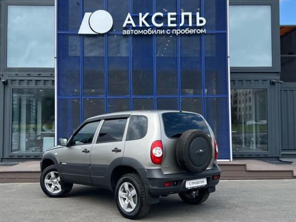 Chevrolet Niva I Рестайлинг с пробегом 2016 года, цена 626 000 рублей, 89000 км, внедорожник, Автокод Объявления