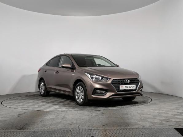 Hyundai Solaris II с пробегом 2018 года, цена 1 139 000 рублей, 117053 км, седан, Автокод Объявления