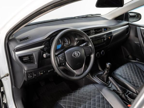 Toyota Corolla XI (E160 E170 E180) с пробегом 2014 года, цена 1 150 000 рублей, 239120 км, седан, Автокод Объявления