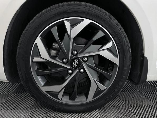 Kia Cerato IV Рестайлинг с пробегом 2021 года, цена 1 650 000 рублей, 246292 км, седан, Автокод Объявления