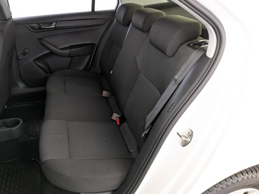 Skoda Rapid I Рестайлинг Москва  - изображение 12