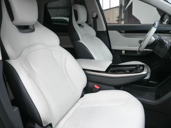 JETOUR DASHING I с пробегом 2023 года, цена 2 369 900 рублей, 21901 км, внедорожник, Автокод Объявления