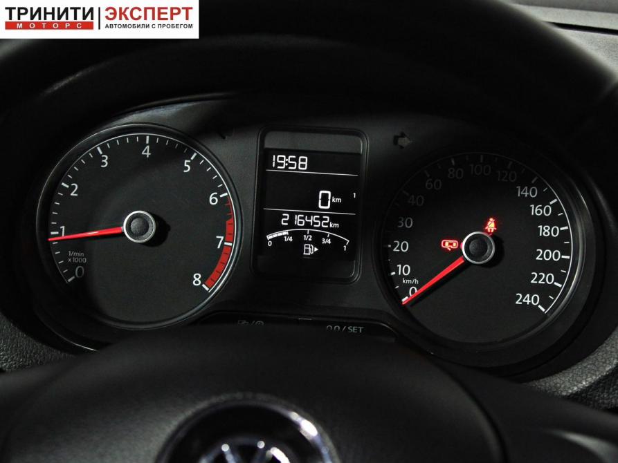 Volkswagen Polo V Рестайлинг Белгород  - изображение 15