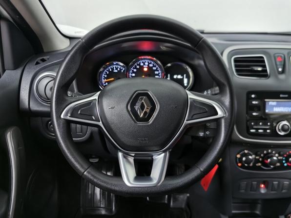 Renault Logan II Рестайлинг с пробегом 2021 года, цена 1 124 000 рублей, 92000 км, седан, Автокод Объявления