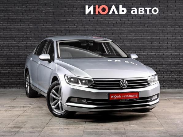 Volkswagen Passat B8 с пробегом 2017 года, цена 1 745 000 рублей, 198761 км, седан, Автокод Объявления