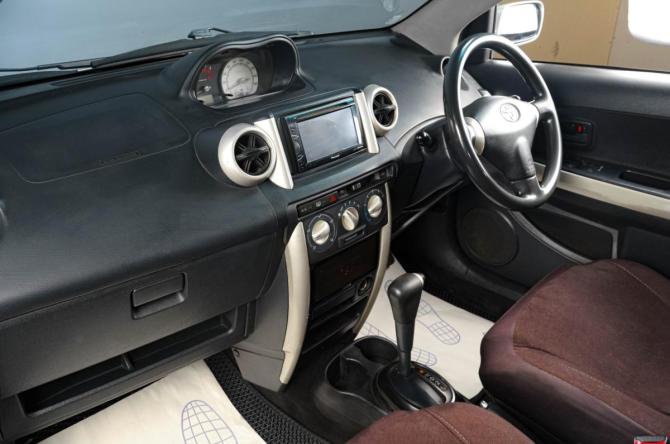 Toyota Ist I с пробегом 2002 года, цена 669 000 рублей, 110000 км, хэтчбек, Автокод Объявления