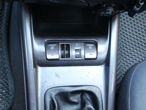 Hyundai Elantra III (XD2) Рестайлинг с пробегом 2005 года, цена 309 000 рублей, 205452 км, лифтбек, Автокод Объявления
