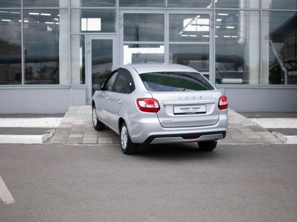 Lada (ВАЗ) Granta I Рестайлинг с пробегом 2022 года, цена 830 000 рублей, 48047 км, лифтбек, Автокод Объявления