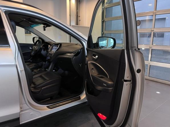 Hyundai Santa Fe III с пробегом 2012 года, цена 1 600 000 рублей, 216989 км, внедорожник, Автокод Объявления