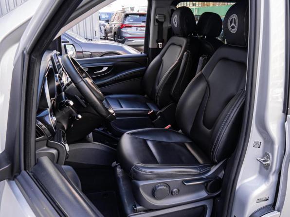 Mercedes-Benz V-Класс III (W447) с пробегом 2014 года, цена 2 948 000 рублей, 233317 км, минивэн, Автокод Объявления