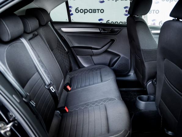 Skoda Rapid I Рестайлинг с пробегом 2019 года, цена 1 670 000 рублей, 66510 км, лифтбек, Автокод Объявления