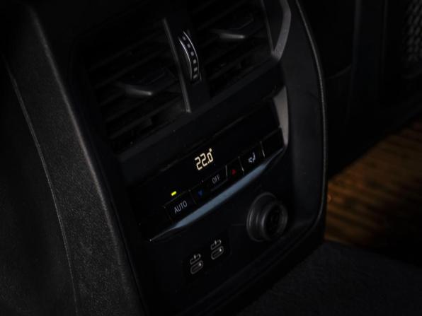 BMW 3 серии VII (G2x) с пробегом 2020 года, цена 3 898 000 рублей, 136998 км, седан, Автокод Объявления