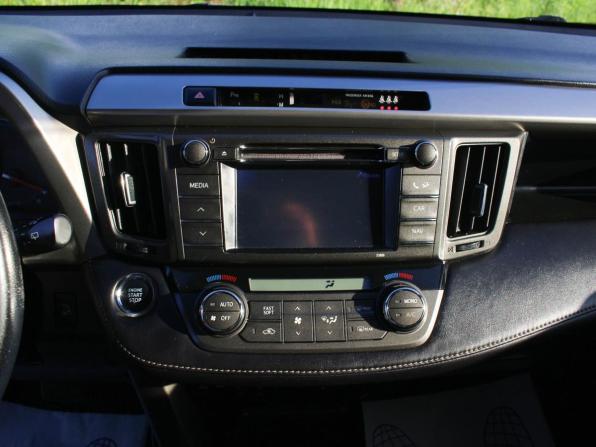 Toyota RAV4 IV (XA40) с пробегом 2013 года, цена 2 062 000 рублей, 194117 км, внедорожник, Автокод Объявления