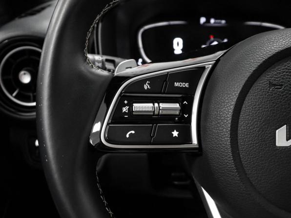 Kia K3 II (China Market) Рестайлинг с пробегом 2023 года, цена 2 329 000 рублей, 14605 км, седан, Автокод Объявления