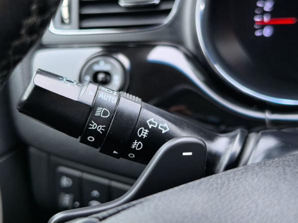 Kia Ceed II с пробегом 2014 года, цена 1 050 000 рублей, 173000 км, хэтчбек, Автокод Объявления