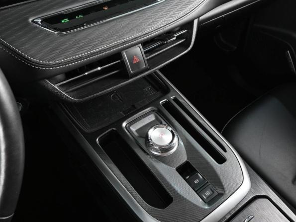 Haval Jolion I с пробегом 2021 года, цена 1 860 000 рублей, 48759 км, внедорожник, Автокод Объявления