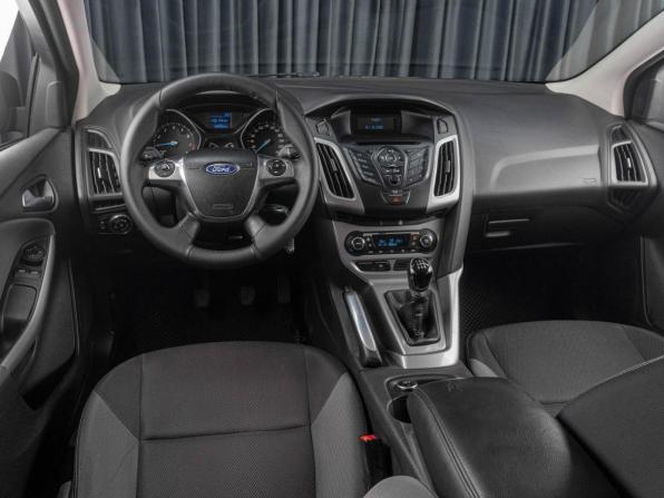 Ford Focus III с пробегом 2012 года, цена 819 000 рублей, 182056 км, хэтчбек, Автокод Объявления