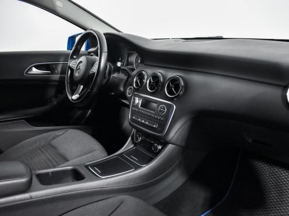 Mercedes-Benz A-Класс III (W176) Рестайлинг с пробегом 2015 года, цена 1 548 790 рублей, 101125 км, хэтчбек, Автокод Объявления