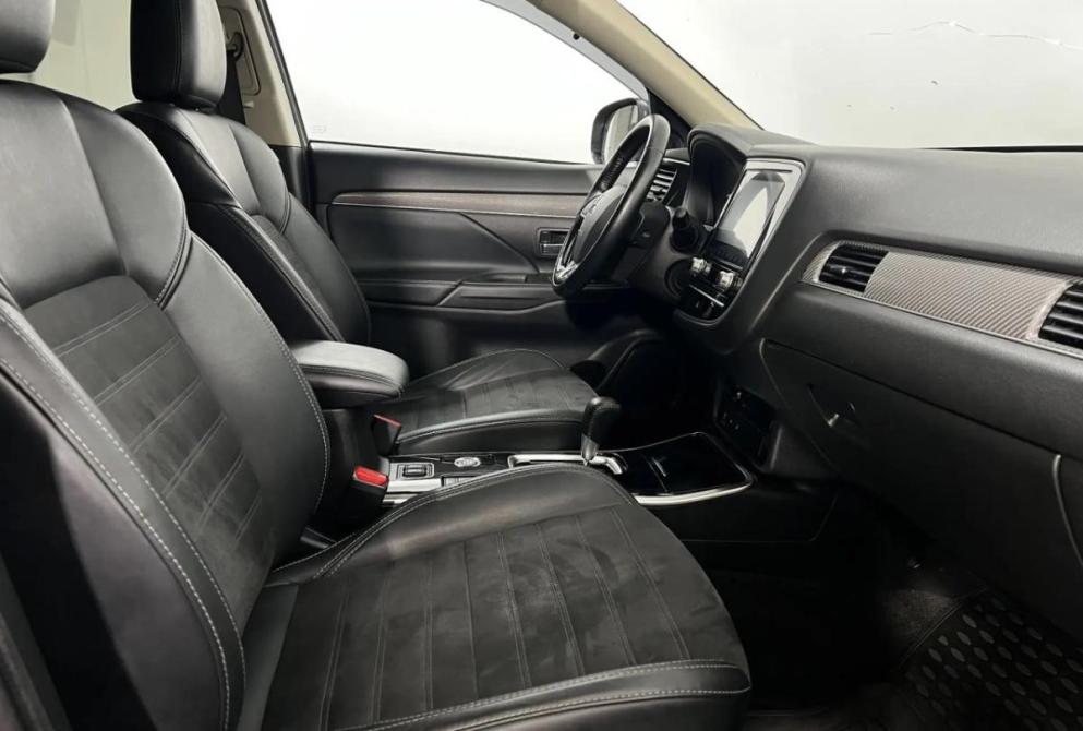 Mitsubishi Outlander III Рестайлинг 3 Нижний Новгород  - изображение 13