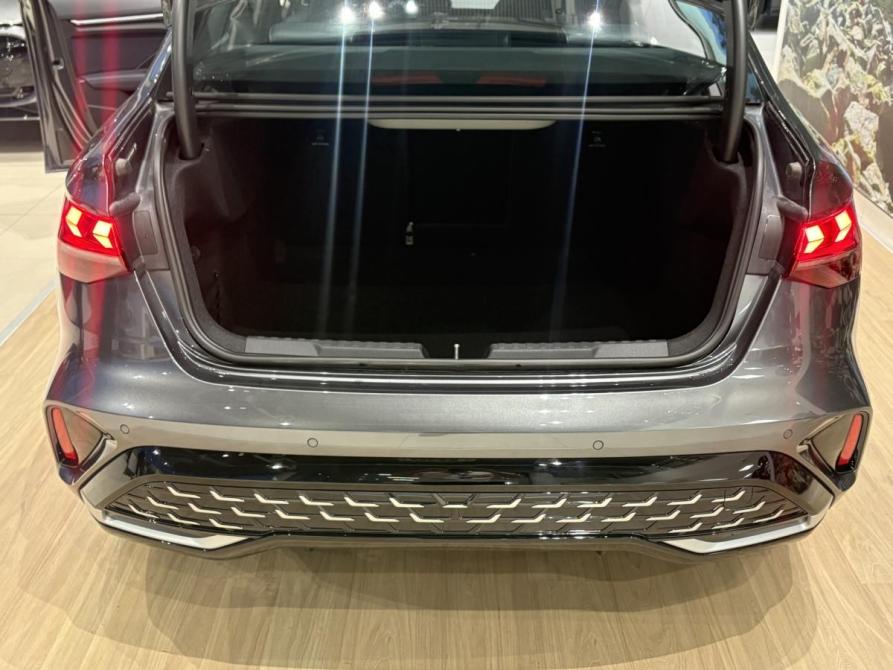 Audi A3 IV (8Y) Рестайлинг Санкт-Петербург  - изображение 23