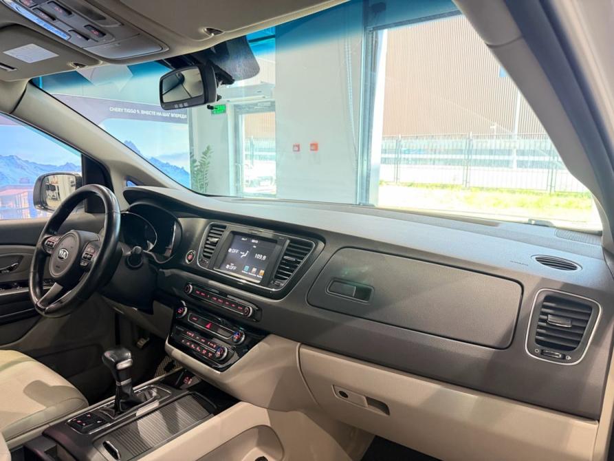 Kia Carnival III Москва  - изображение 10