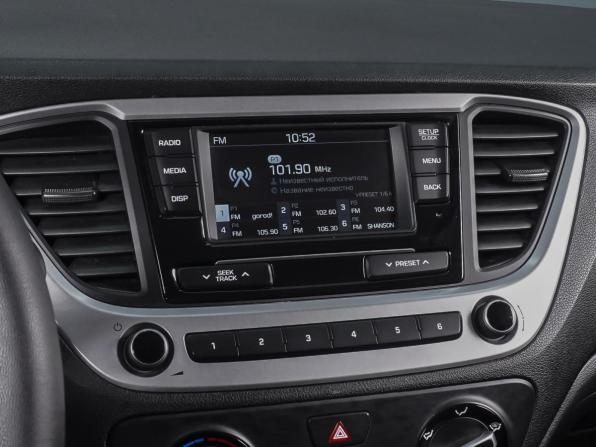 Hyundai Solaris II с пробегом 2017 года, цена 1 099 000 рублей, 168675 км, седан, Автокод Объявления