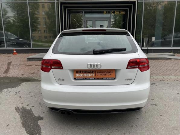 Audi A3 II (8P) Рестайлинг 2 с пробегом 2012 года, цена 675 000 рублей, 221042 км, хэтчбек, Автокод Объявления