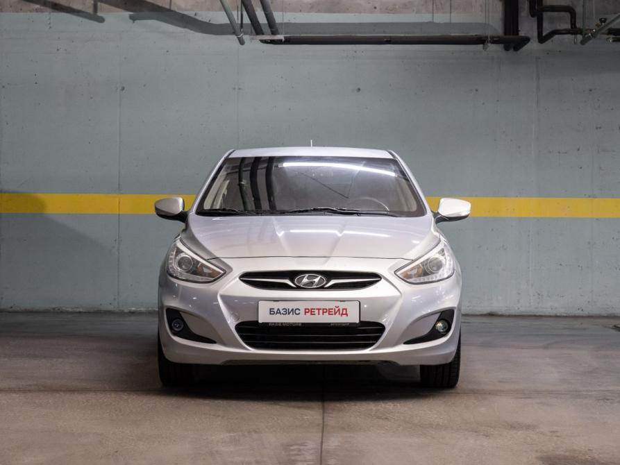 Hyundai Solaris I Тюмень  - изображение 3