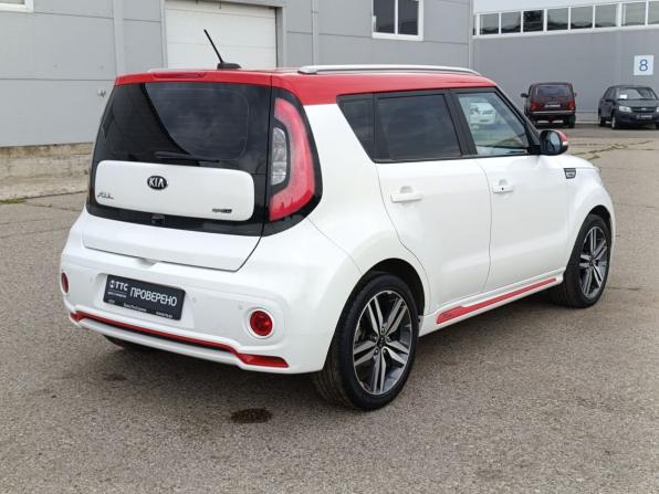 Kia Soul II Рестайлинг с пробегом 2018 года, цена 1 730 000 рублей, 83256 км, хэтчбек, Автокод Объявления