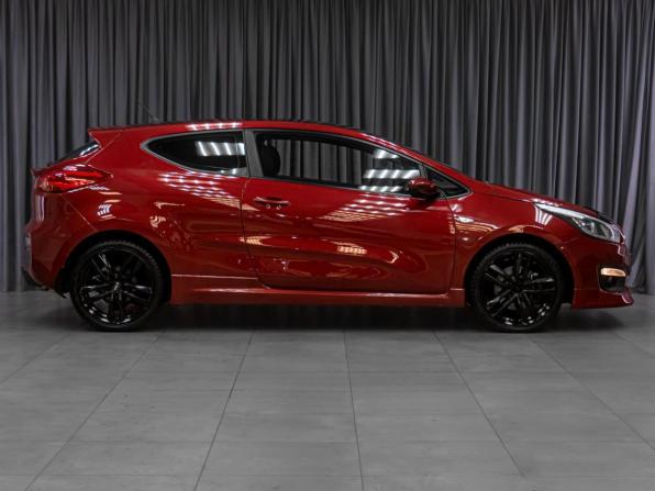 Kia Ceed II с пробегом 2014 года, цена 1 414 000 рублей, 106650 км, хэтчбек, Автокод Объявления