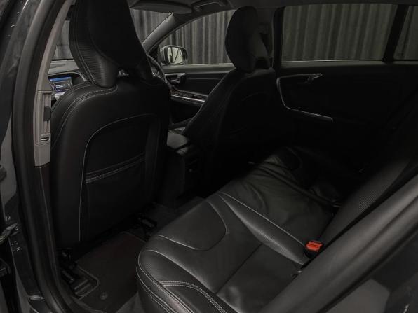 Volvo V60 I с пробегом 2013 года, цена 1 100 000 рублей, 77000 км, универсал, Автокод Объявления