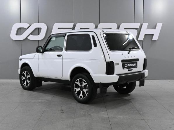 Lada (ВАЗ) Niva Legend с пробегом 2024 года, цена 939 000 рублей, 33902 км, внедорожник, Автокод Объявления