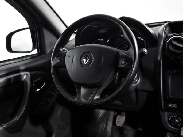 Renault Duster I Рестайлинг с пробегом 2017 года, цена 1 045 000 рублей, 127000 км, внедорожник, Автокод Объявления
