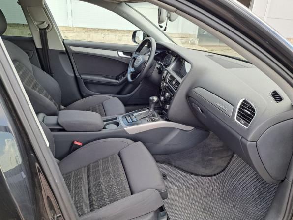 Audi A4 IV (B8) Рестайлинг с пробегом 2013 года, цена 1 690 000 рублей, 160315 км, седан, Автокод Объявления