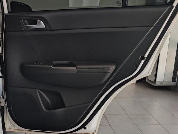 Kia Sportage IV Рестайлинг с пробегом 2021 года, цена 2 495 000 рублей, 112166 км, внедорожник, Автокод Объявления