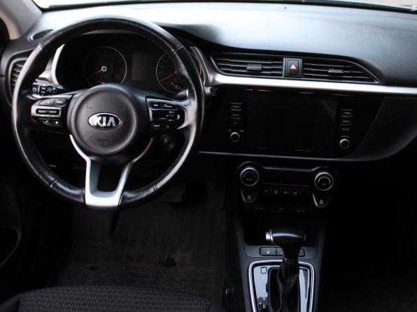 Kia Rio IV Рестайлинг с пробегом 2021 года, цена 1 549 000 рублей, 133558 км, седан, Автокод Объявления