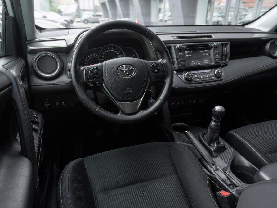 Toyota RAV4 IV (XA40) Москва  - изображение 7