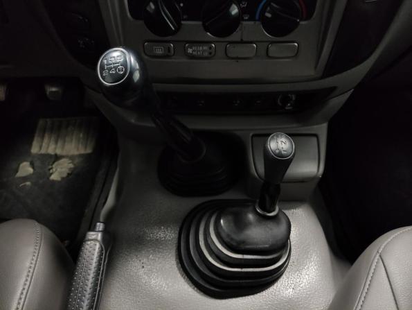 Toyota Land Cruiser 100 Series Рестайлинг 1 с пробегом 2004 года, цена 2 130 000 рублей, 237418 км, внедорожник, Автокод Объявления