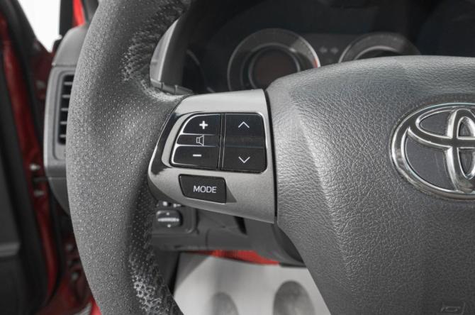 Toyota Corolla X (E140 E150) Рестайлинг с пробегом 2012 года, цена 999 000 рублей, 280000 км, седан, Автокод Объявления