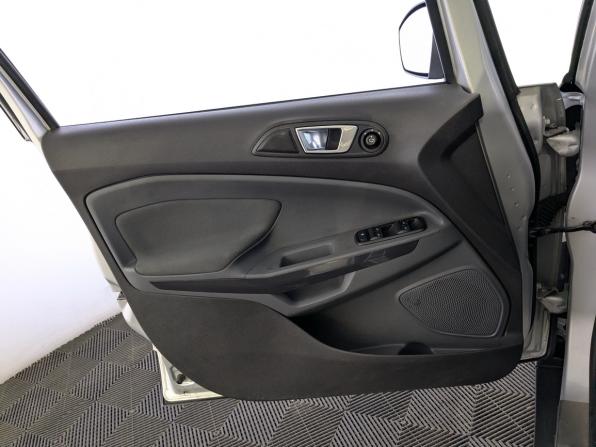 Ford EcoSport I с пробегом 2018 года, цена 995 000 рублей, 180286 км, внедорожник, Автокод Объявления