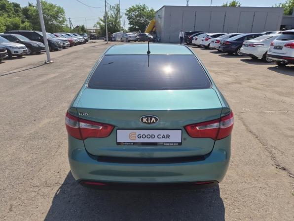 Kia Rio III с пробегом 2013 года, цена 900 000 рублей, 178148 км, седан, Автокод Объявления