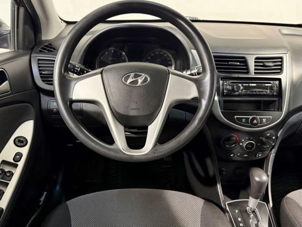 Hyundai Solaris I с пробегом 2014 года, цена 999 800 рублей, 70000 км, седан, Автокод Объявления