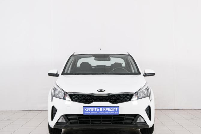 Kia Rio IV Рестайлинг с пробегом 2021 года, цена 1 699 000 рублей, 70000 км, седан, Автокод Объявления